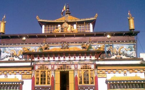 Mag-Dhog Yolmowa Monastery