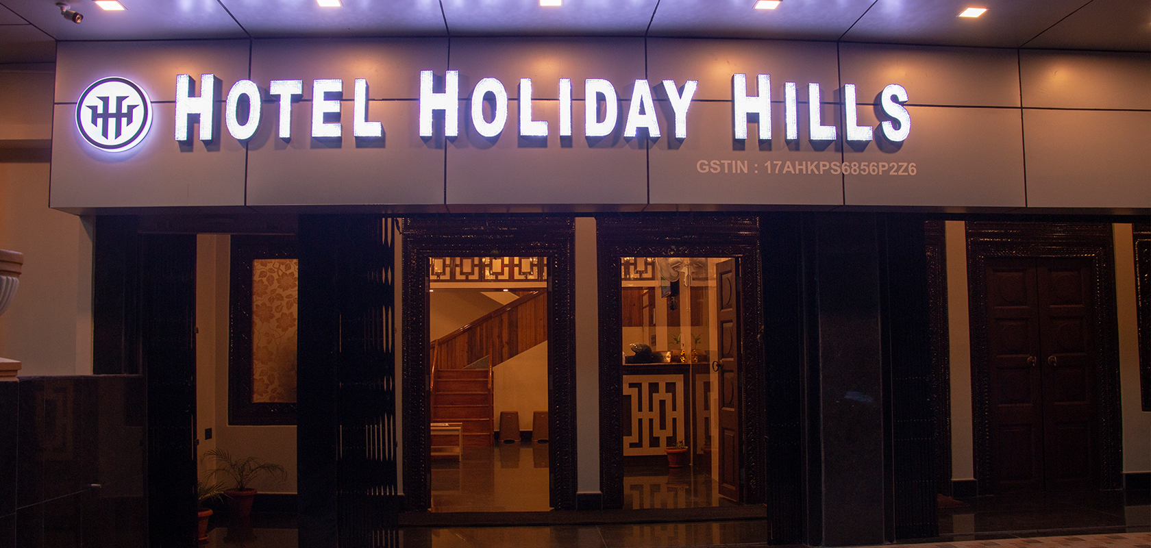 Hotel Holiday Hills