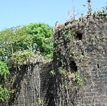 Bharatgad Fort