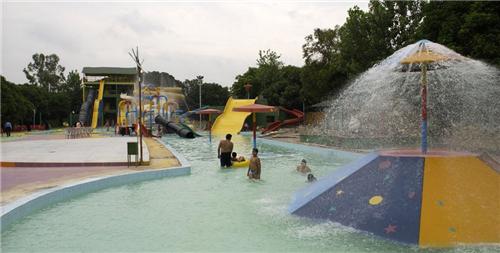 AMRAPALI WATER FUN PARK