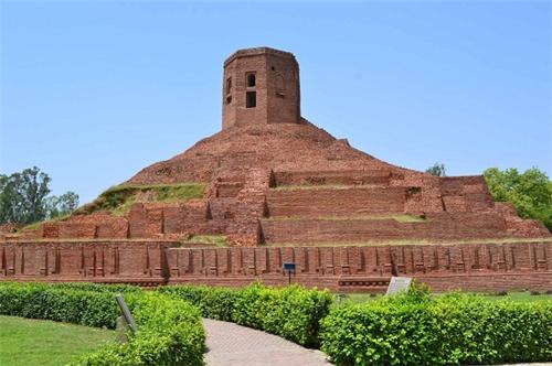 CHAUKHANDI STUPA