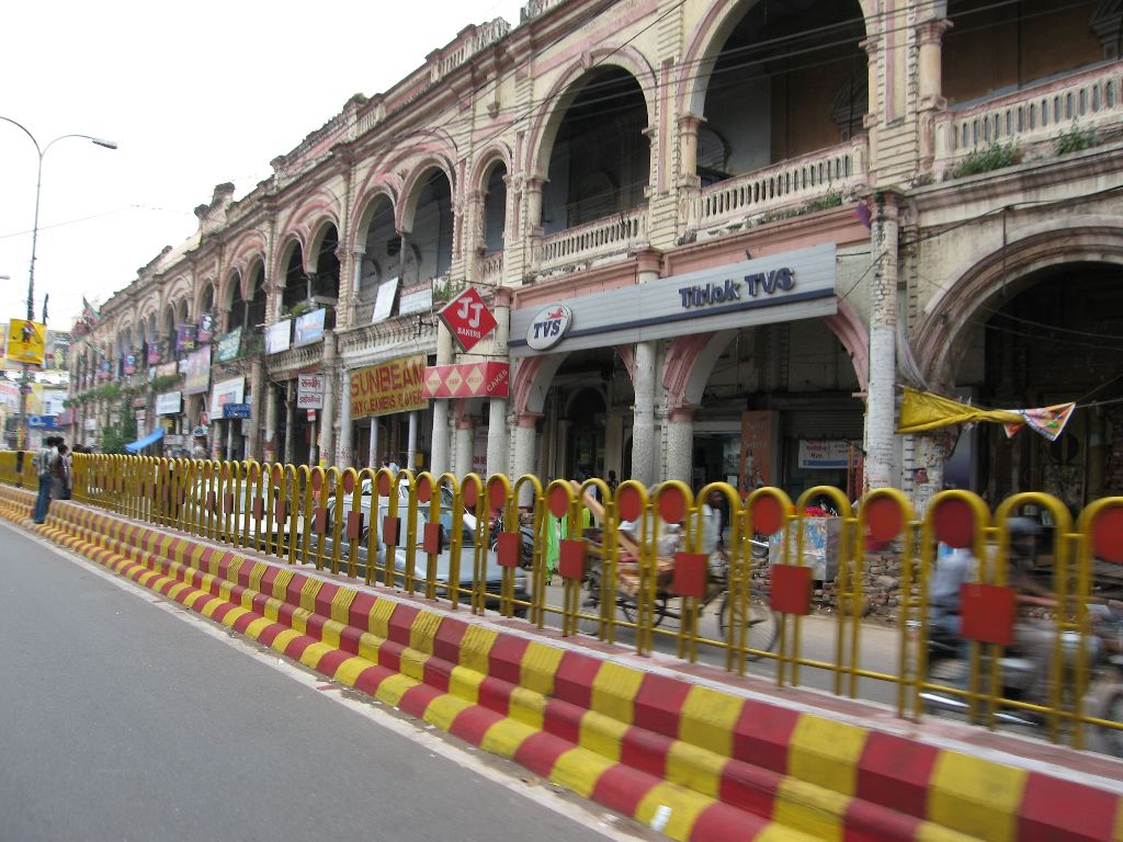 HAZRATGANJ 