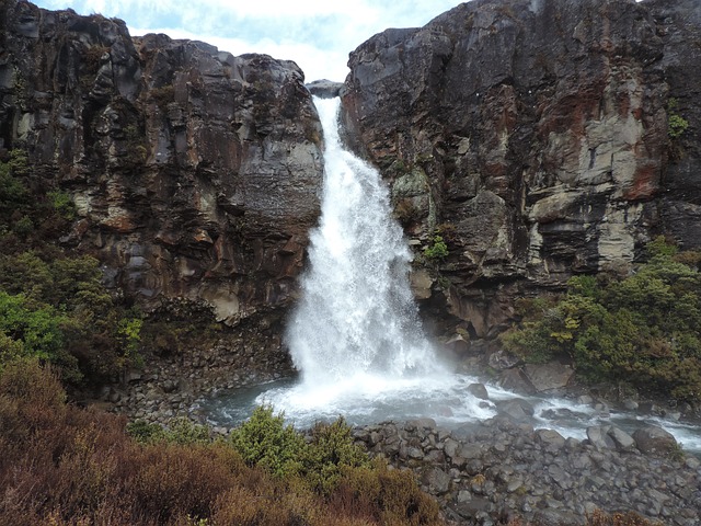 Dain Thlen Waterfalls